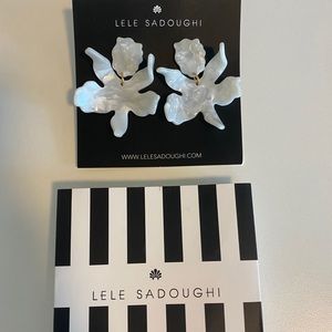 lele sadoughi earrings